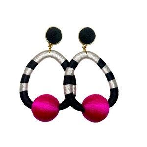 Black & White Woven Oval Earrings with a Fuchsia Ball